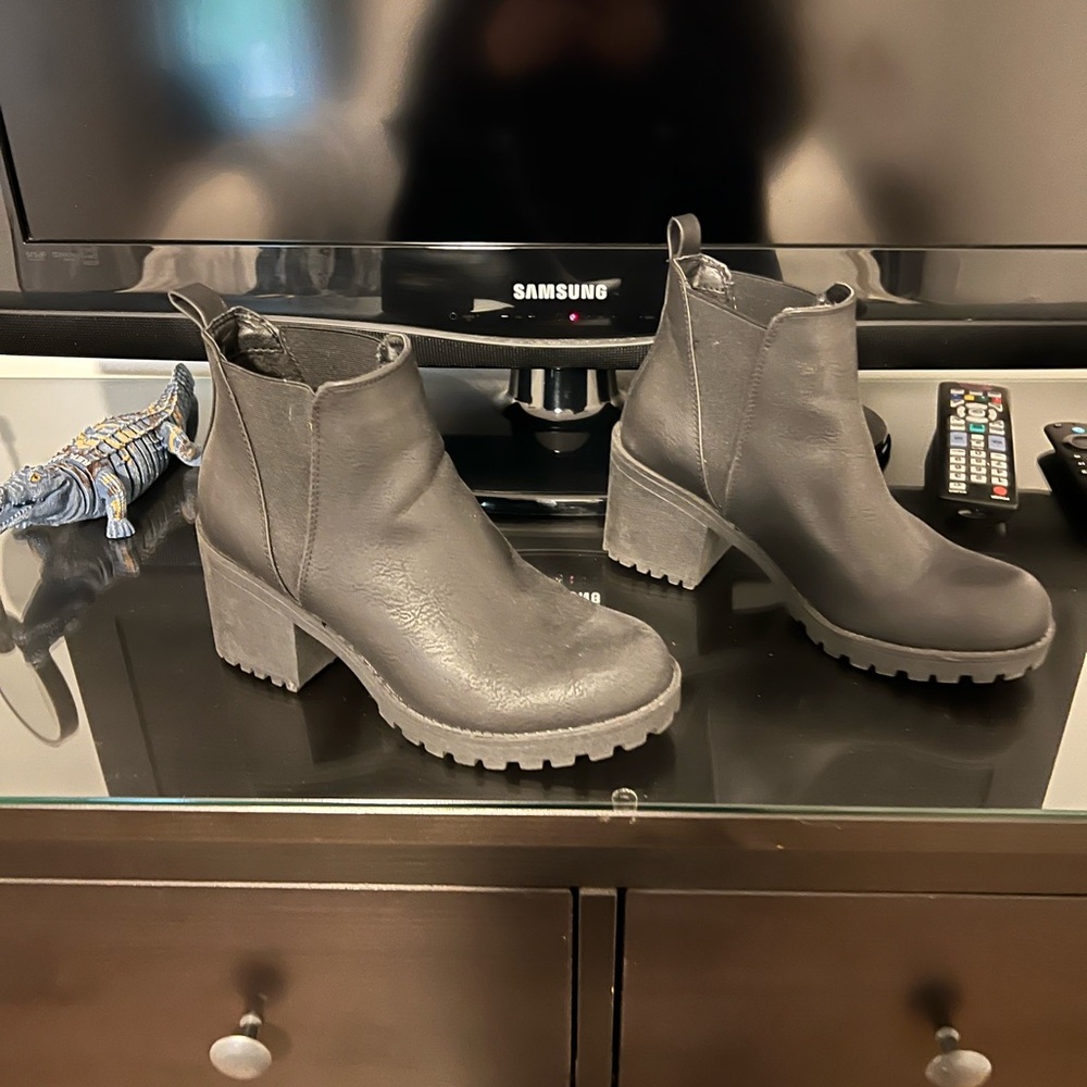 Lulu's Gray Heeled Boots with Chunky Sole